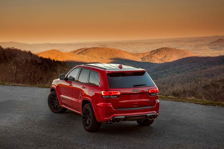 2018 Jeep Grand Cherokee Trackhawk image gallery